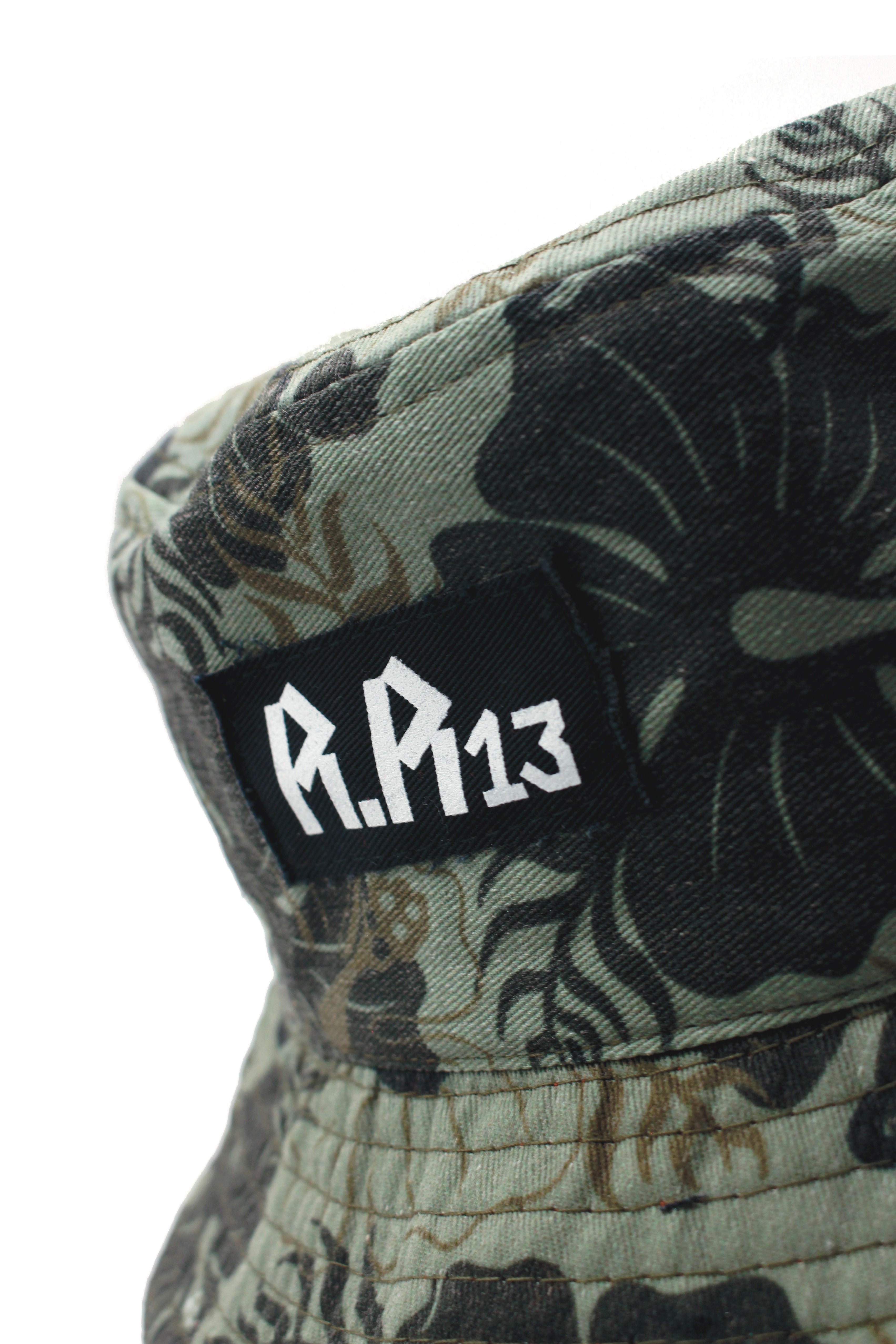 BUCKET HAT - FLOR DE ASFALTO